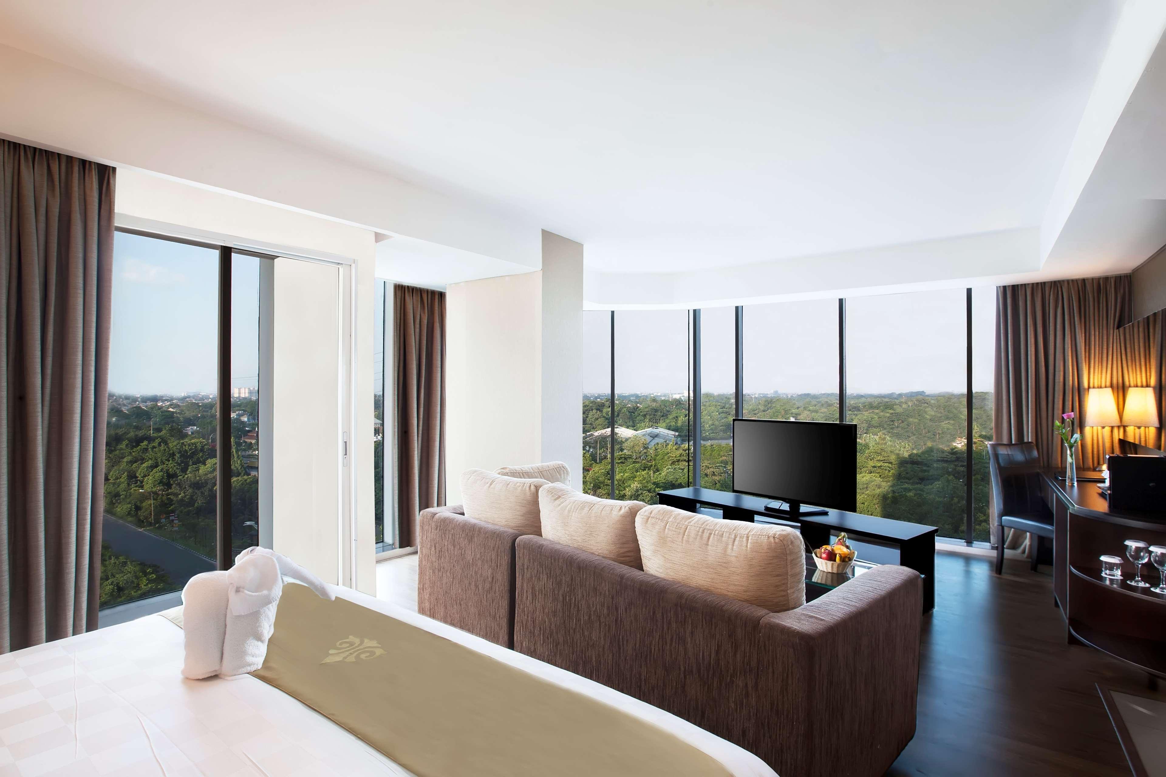 Best Western Premier The Hive Jakarta Buitenkant foto