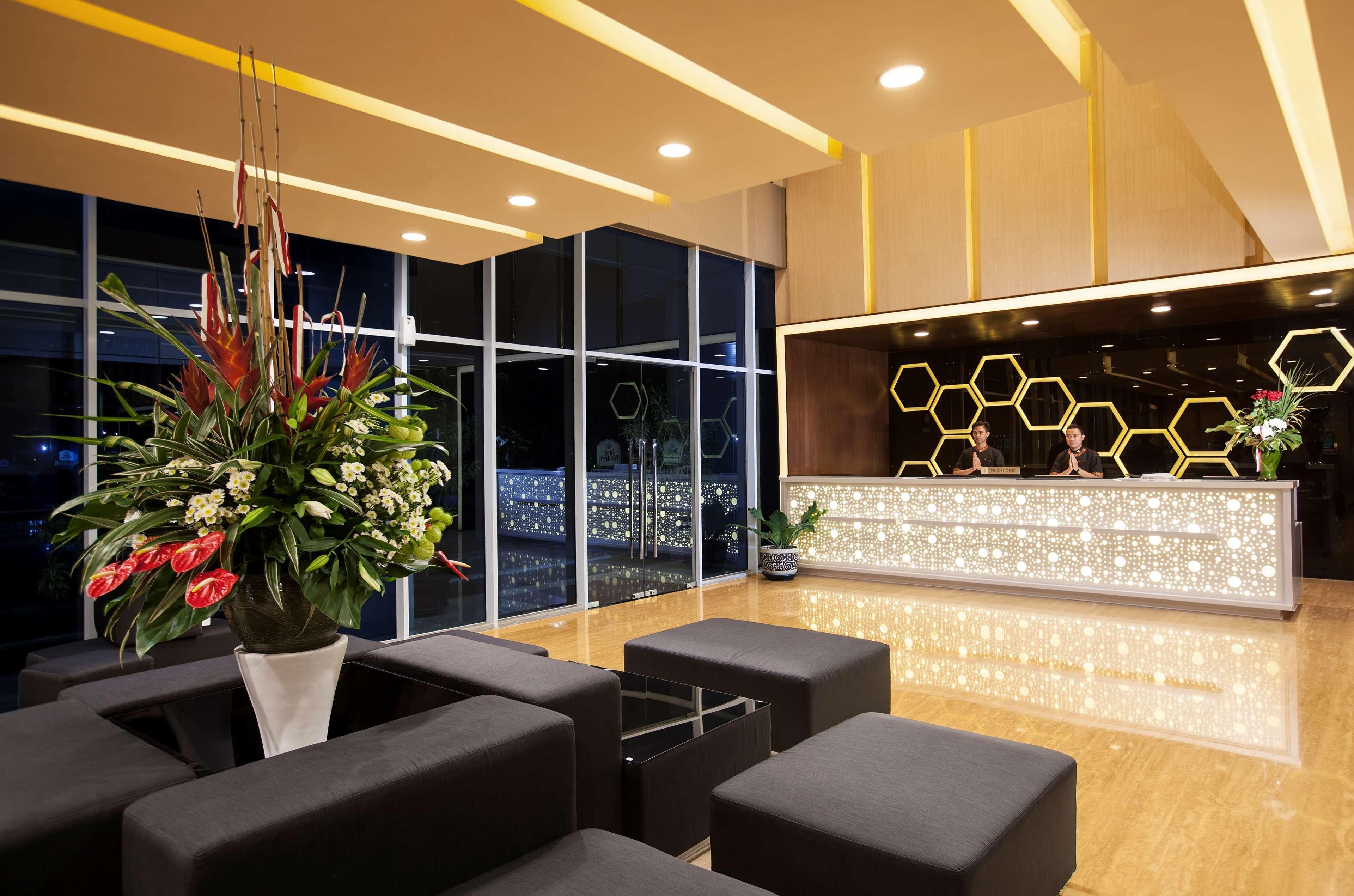 Best Western Premier The Hive Jakarta Buitenkant foto