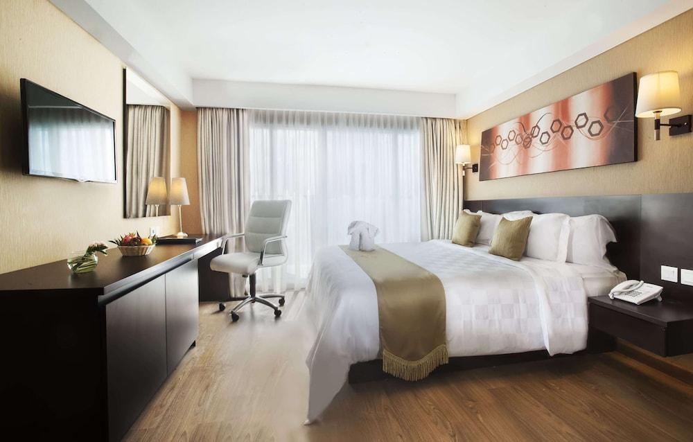 Best Western Premier The Hive Jakarta Buitenkant foto