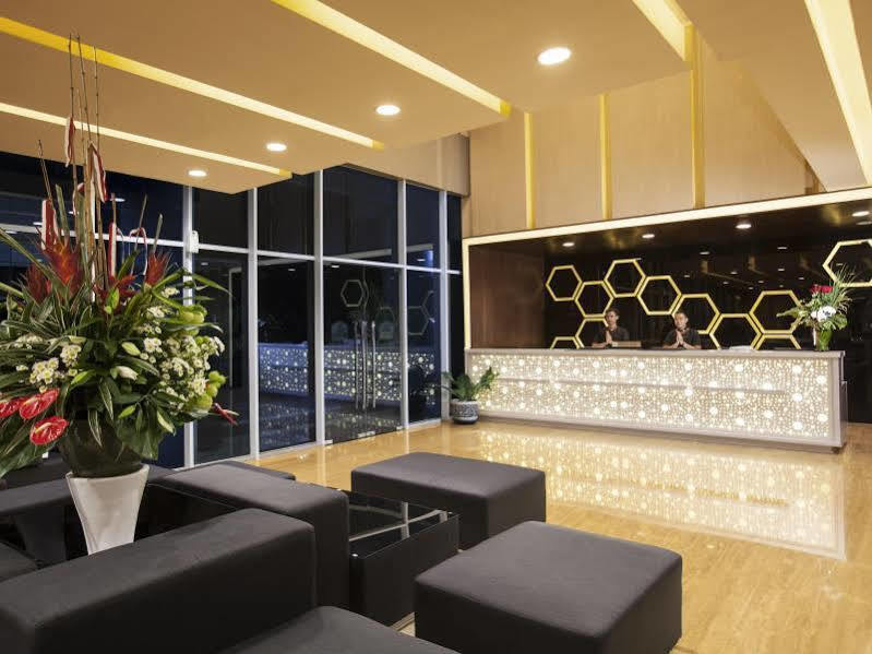Best Western Premier The Hive Jakarta Buitenkant foto
